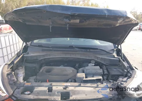 2017 Hyundai Santa Fe Sport 2.4L z USA, uszkodzony, nr VIN 5NMZUDLB5HH015797